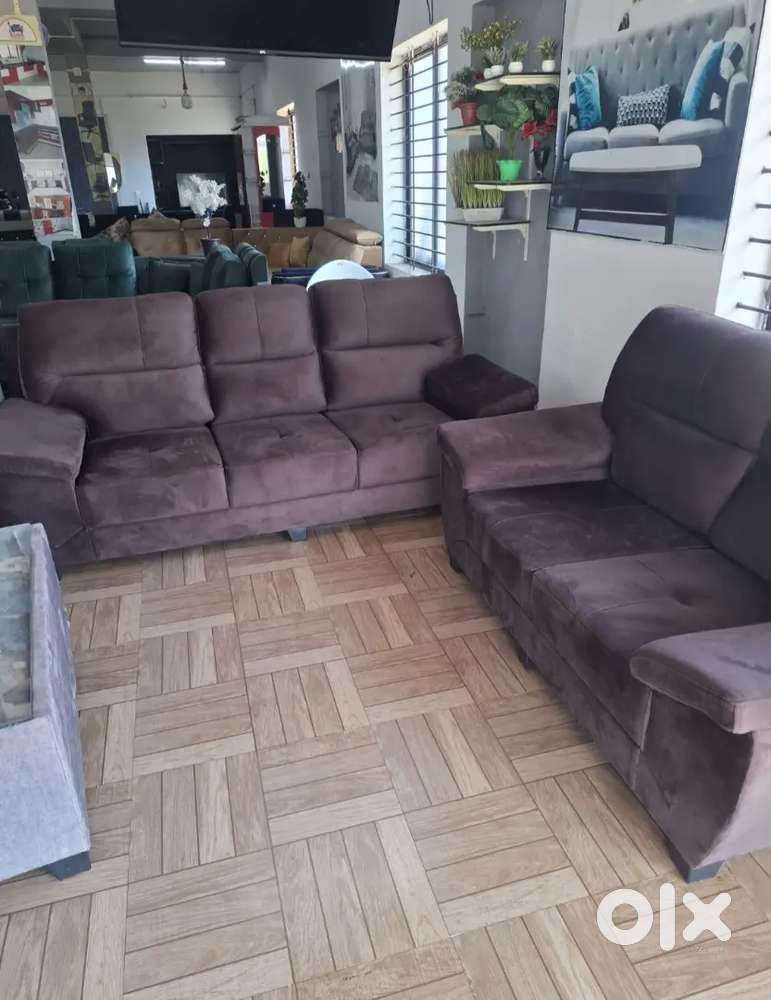 3 + 2 Sofa