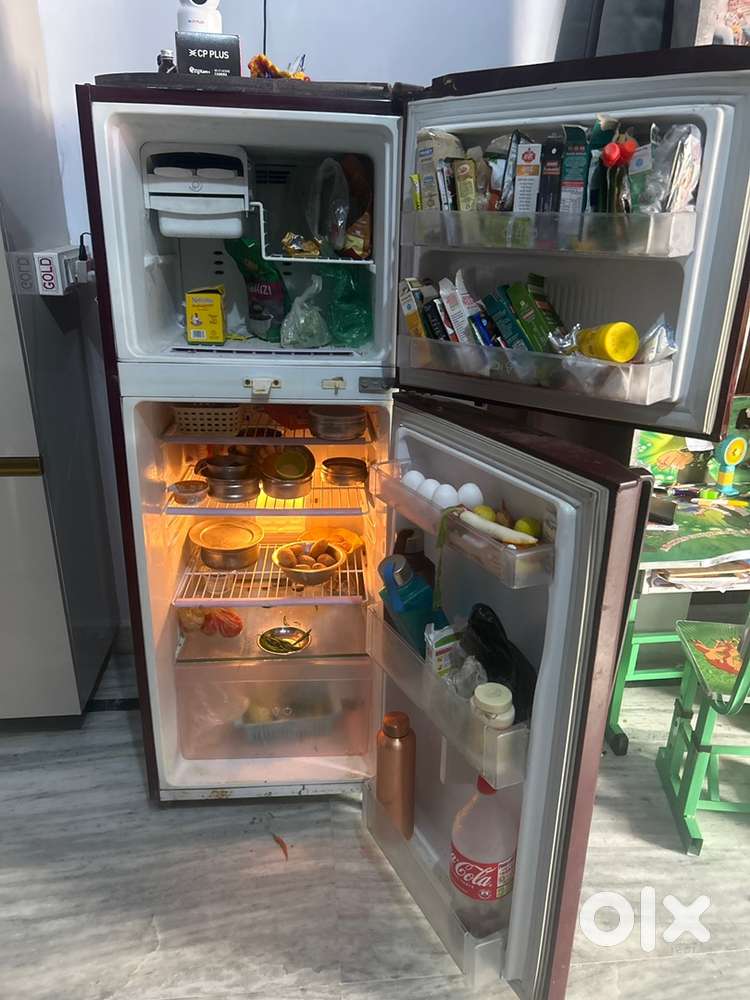 Lg 240 litre fridge maintain and well working