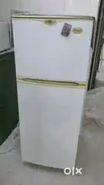 Whirlpool 220 lts fridge