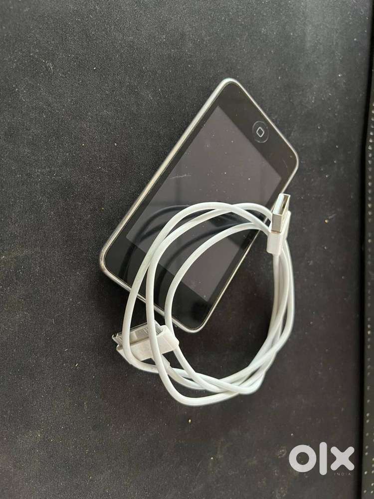 Ipod Touch 2nd Gen OBS 8GB