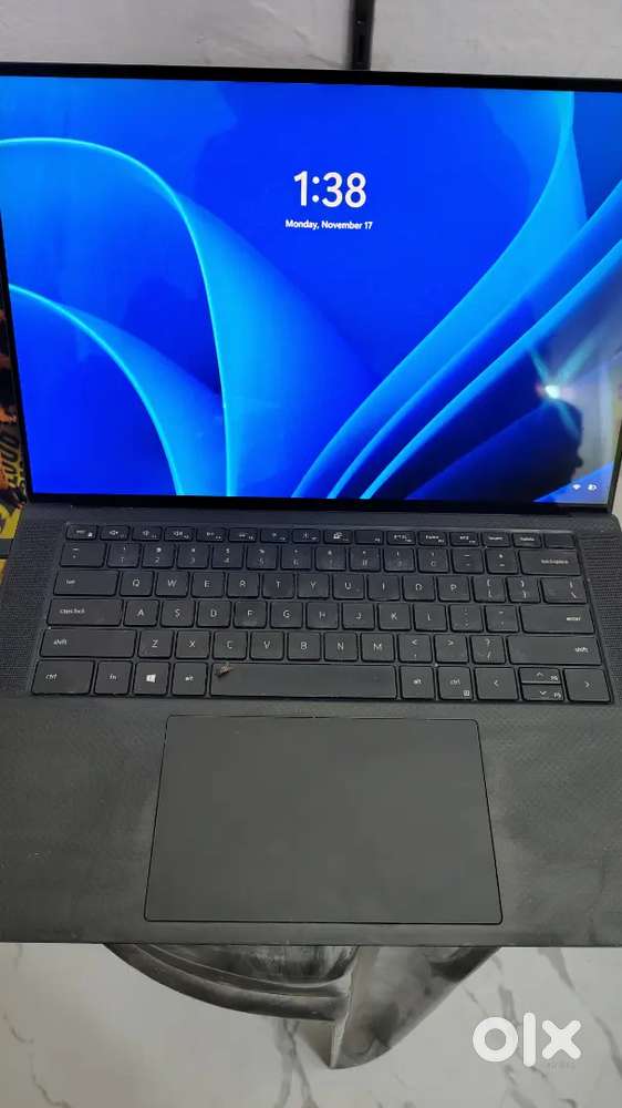 Dell XPS 15 Touchscreen Laptop  i7-10750H GeForce GTX 1650 Ti