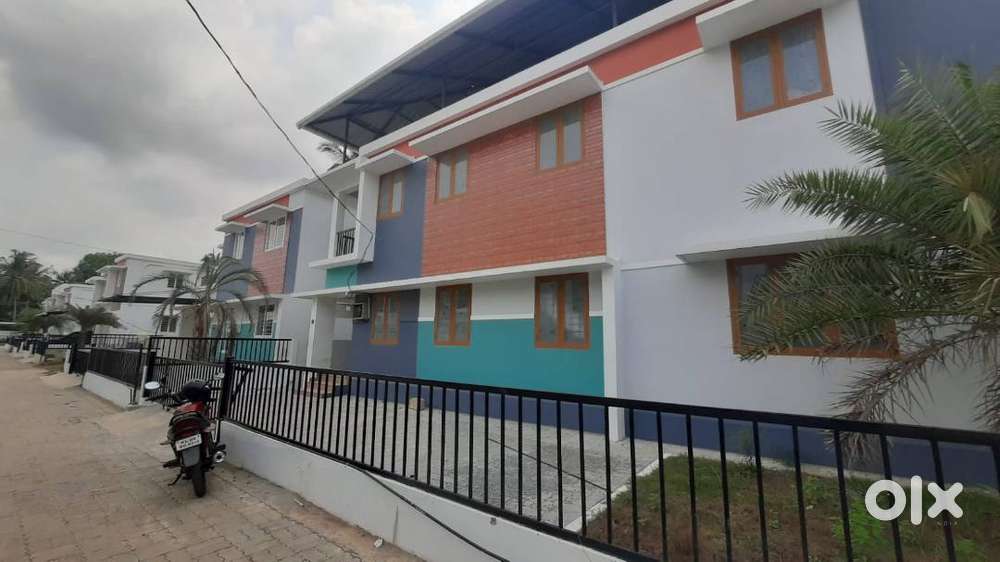 Spacious Family Home! 4BHK House for sale with Double Car Parking