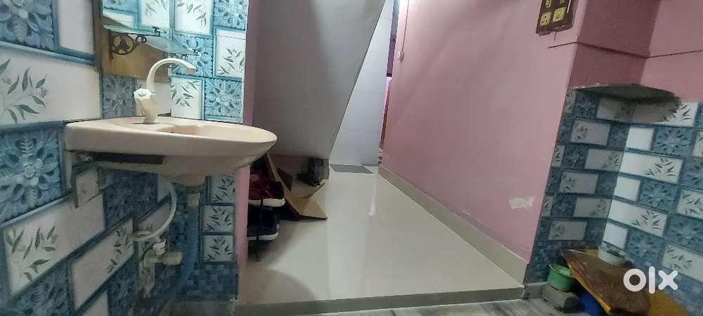 Spacious 3bhk attached bath near kgp railway station