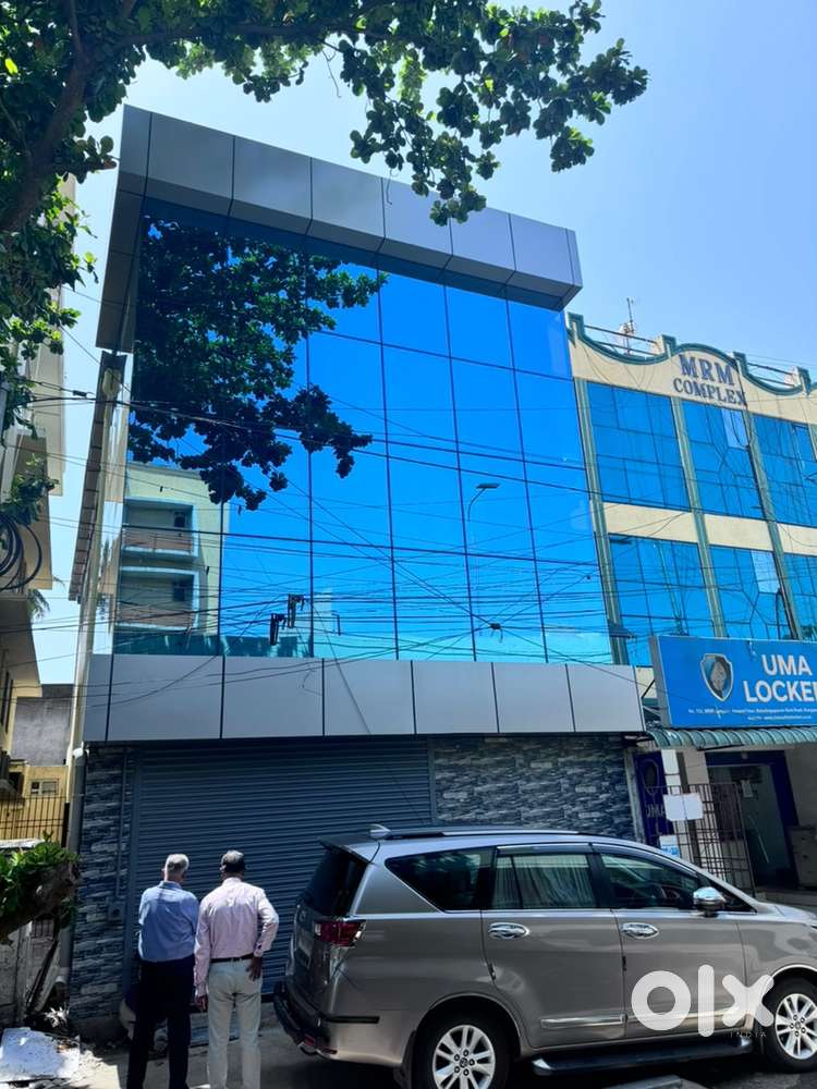 Commercial property for rent