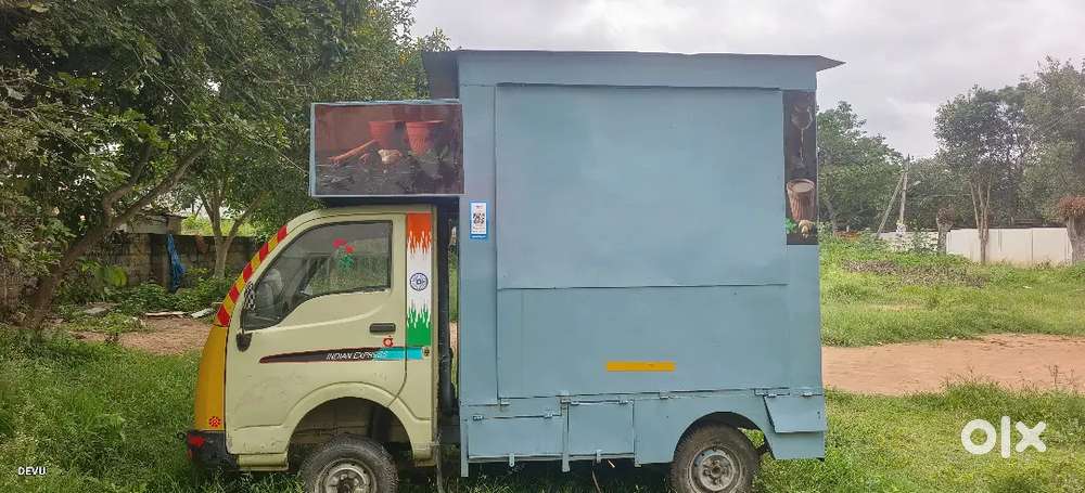 Tata ace food vehicle