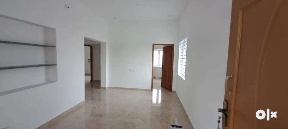 THANGAVELU NEAR PROZEN MALL 2 PORTION NEW HOUSE FOR SALE- SATHI ROAD