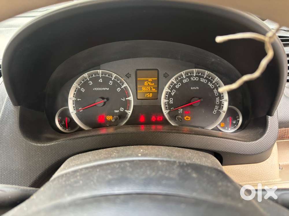 Maruti Suzuki Swift Dzire 2015 Petrol Well Maintained