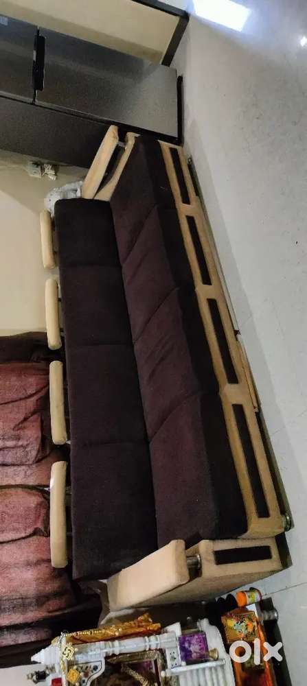 Sofa wooden good condition