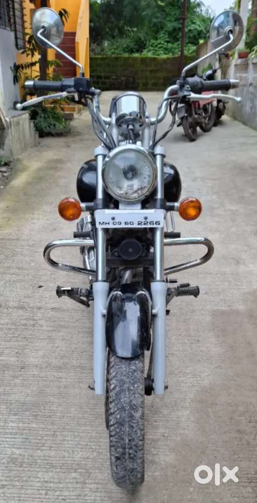 For sale bajaj Avenger
