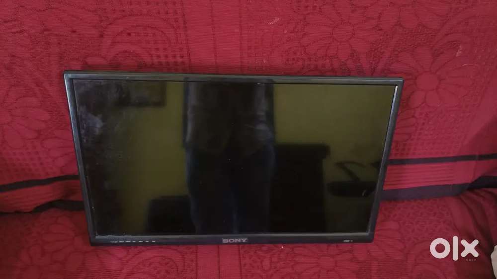 Sony 24 inch tv plus monitor