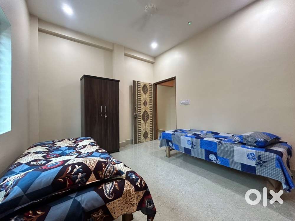PG for BOYS (rent per bed & read the description)
