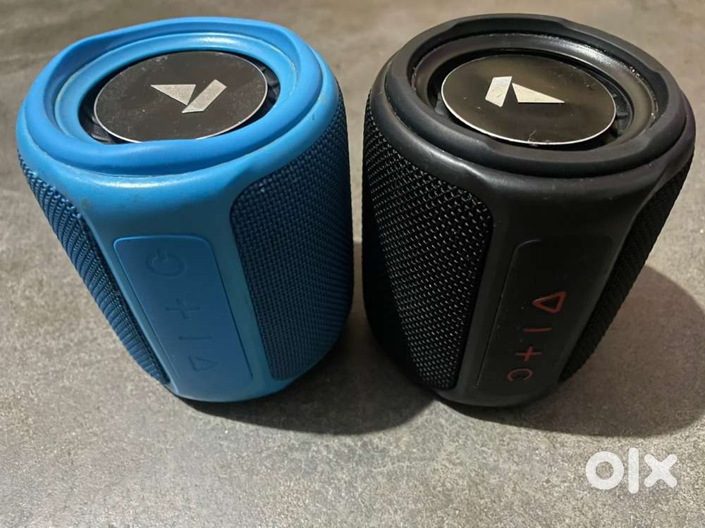 BOAT STONE 350 ,352 both speaker jn 1100 BLUETOOTH SPEAKER Blue COLOUR