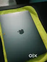 Laptop  apple M 1
