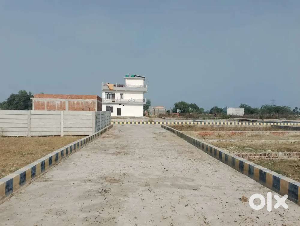 20 लाख में 1000sqft जमीन अमूल दूध डेरी से नजदीक घर बनवा कर रहने योग्य