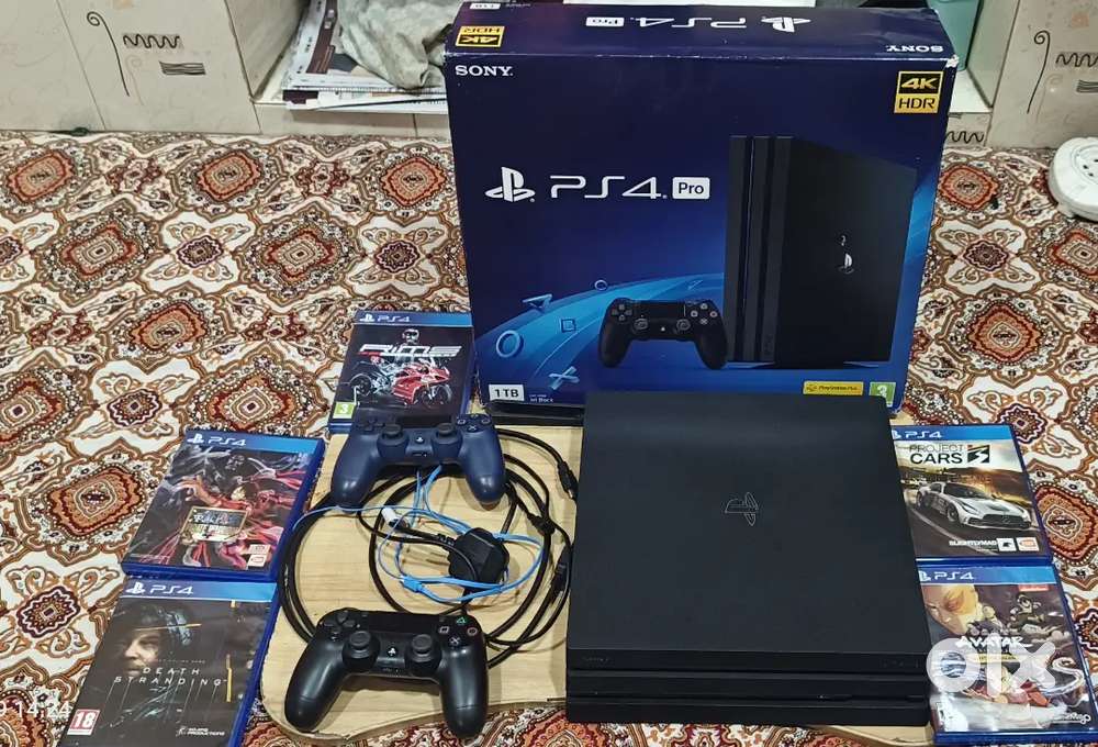 PlayStation 4 Pro 1TB (CUH-7216B) LIGHT USED-FIXED PRICE