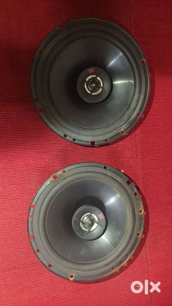 JBL speaker