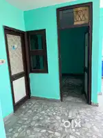 Newly painted Individual 1 room set with seperate kitchen and Bathroom