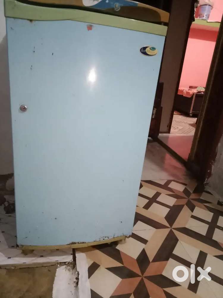 Whirlpool refrigerator