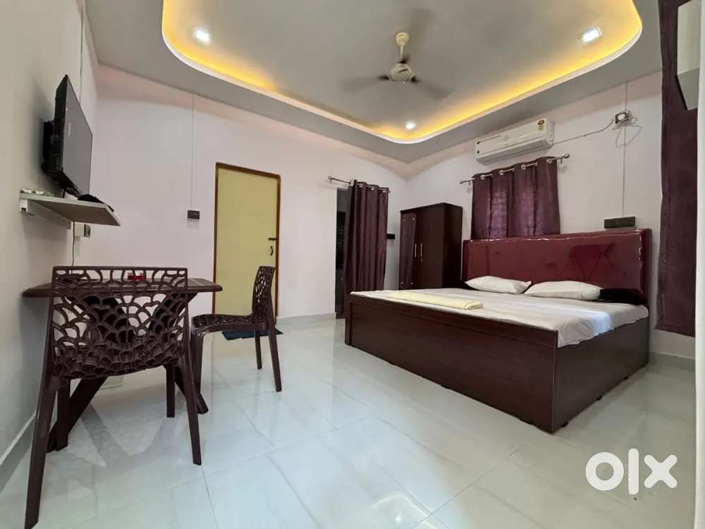 Housekeeping Staff Required for Homestay (Food & Stay Provided)