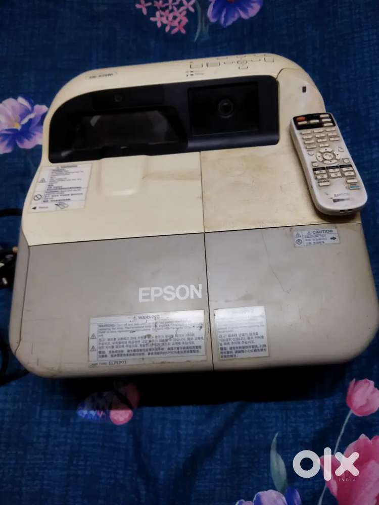 Epson projector EB75