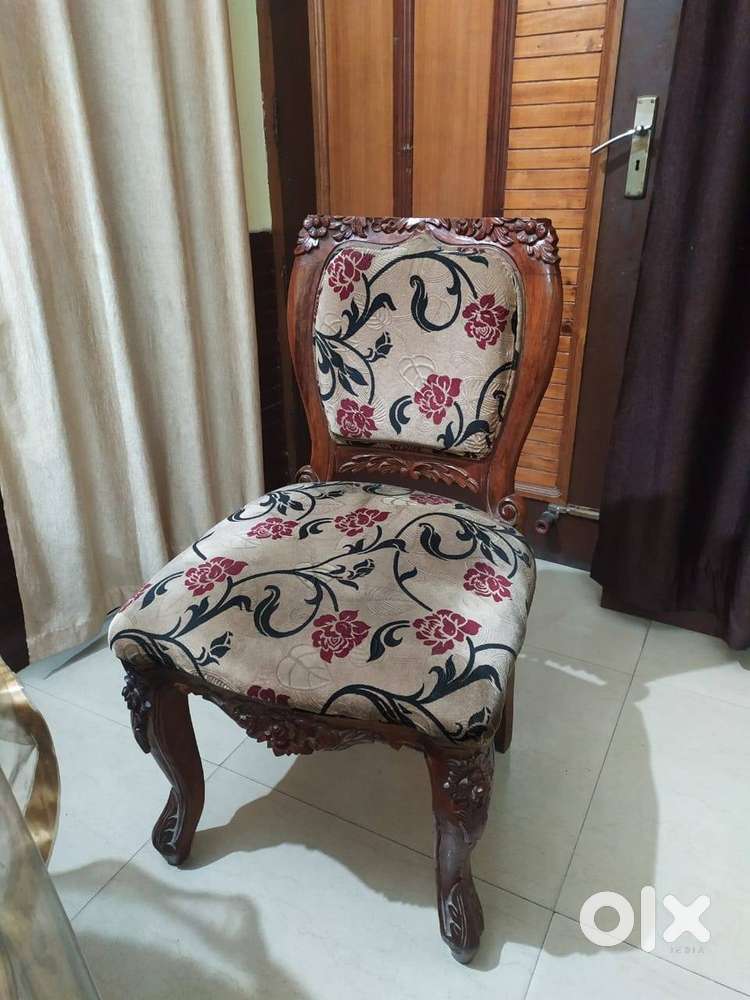 Sheesham Dining with 6 chairs 26000