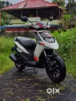 Aprilia sr150