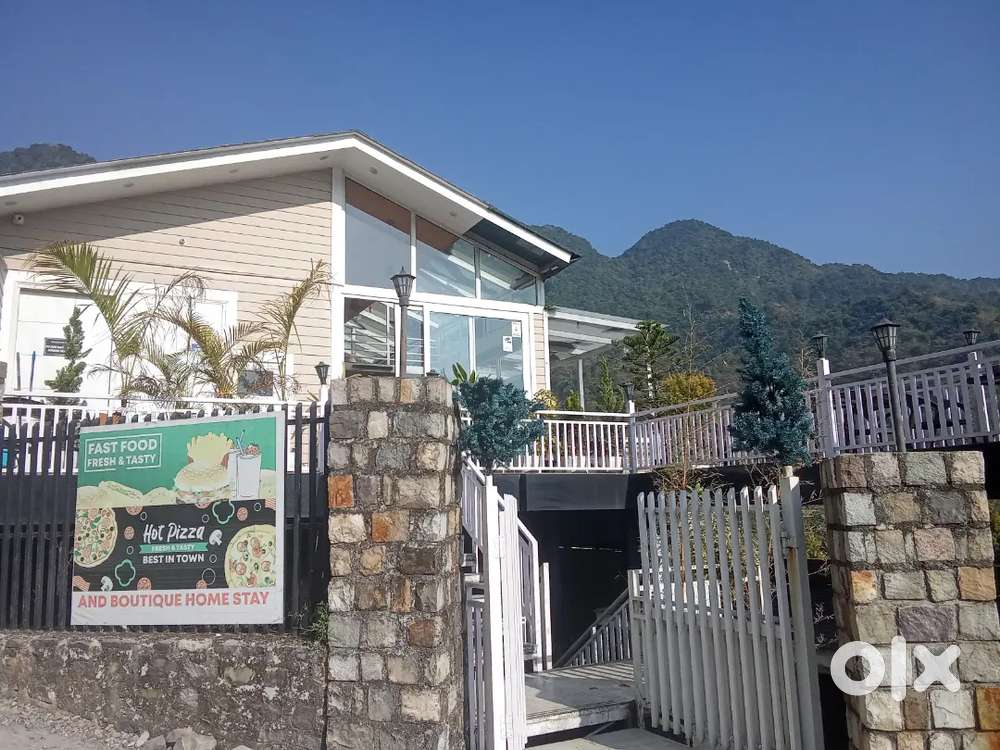 Need a person for kst and cleaning