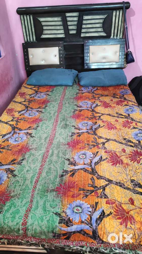 Cupboard bed for sale