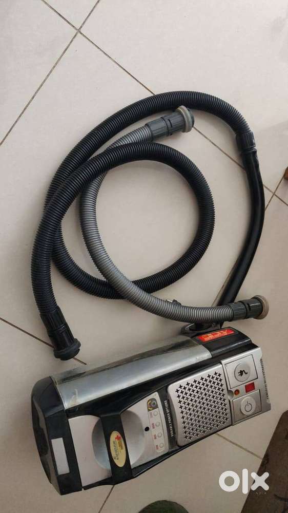 Vacuum Cleaner- Eureka Forbes