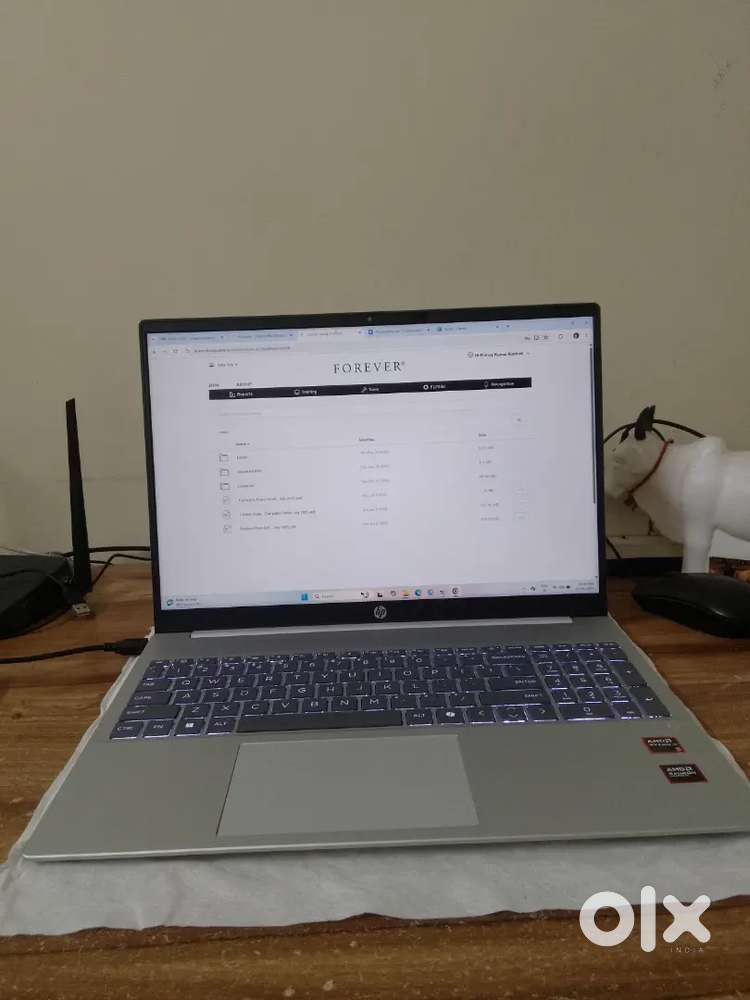 HP omnibook 5 AMD Ryzen AI 5 340