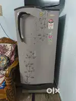 Refrigerator Godrej 181 Ltrs