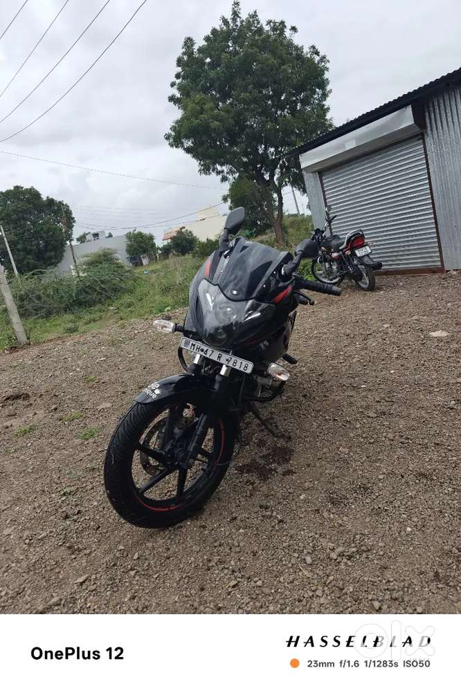 My Bajaj Pulsar 220 mint condition all ok ingine very smooth