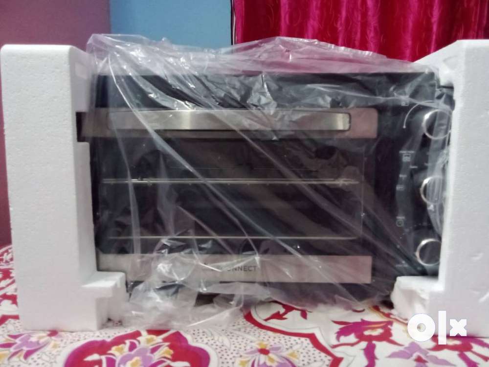 SALE OF BRAND NEW OVEN IN LOWEST SALE RS. 8,000/-