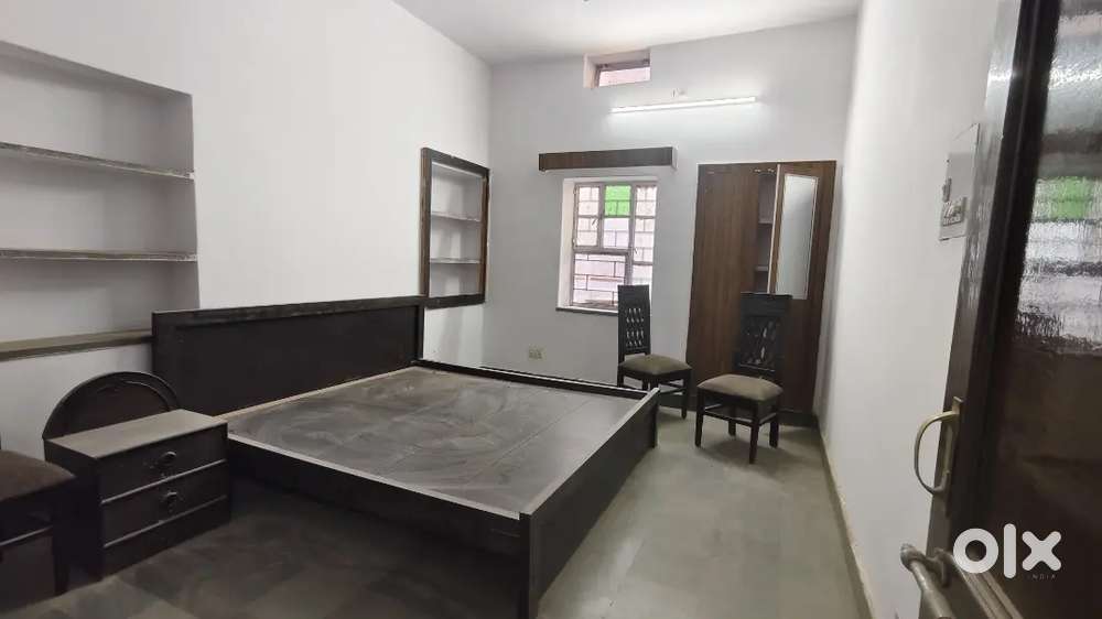 2 BHK House portion in Civil Lines, Hawa Sadak.