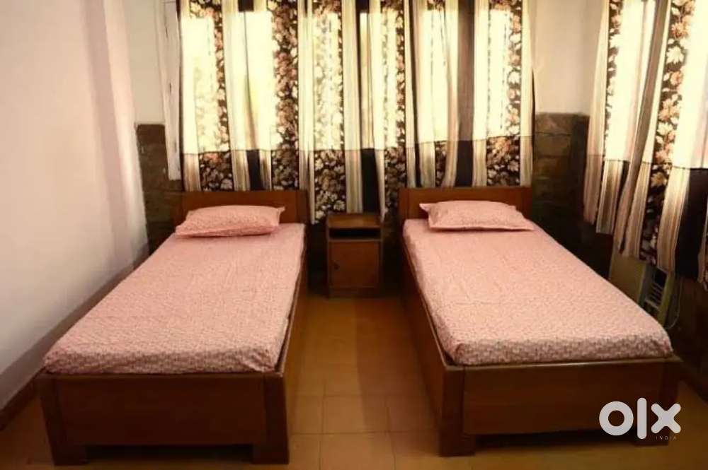 Girls PG Rooms on rent in Uttam Nagar just for 2500