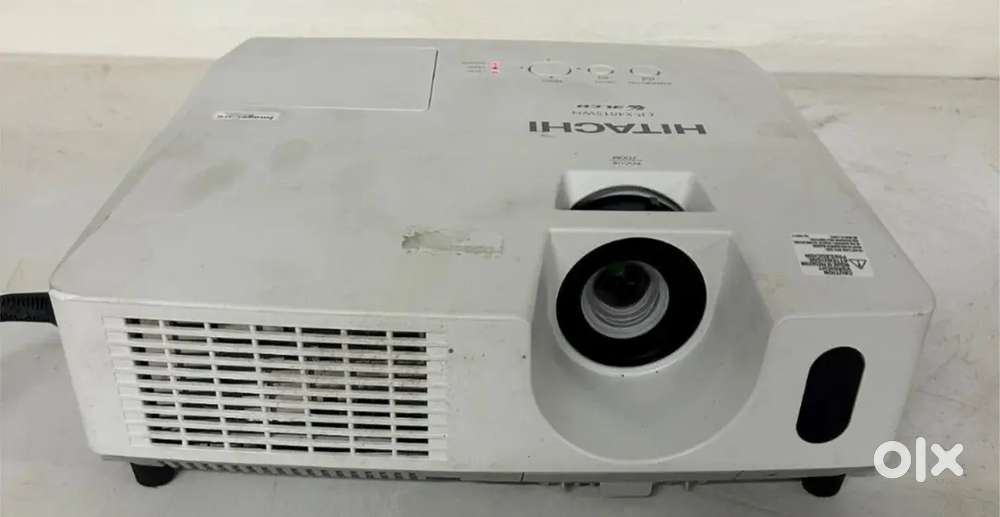 Hitachi projector