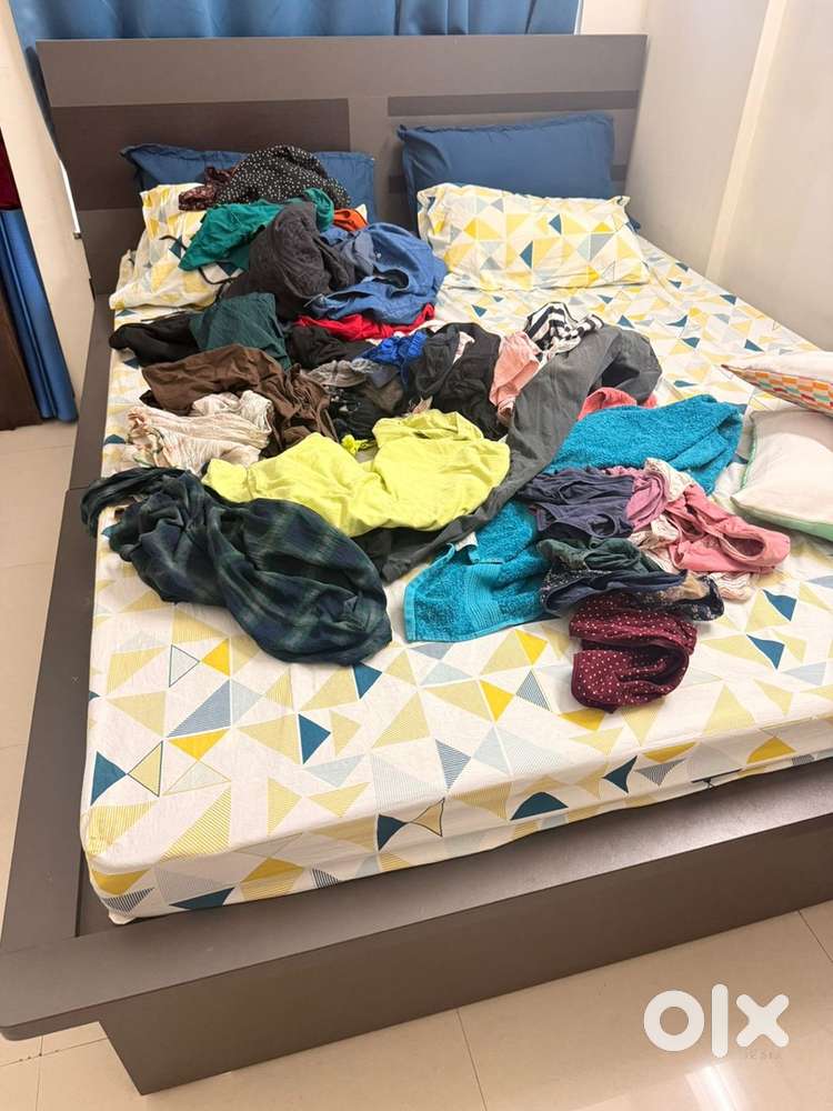 Queen beds with storage