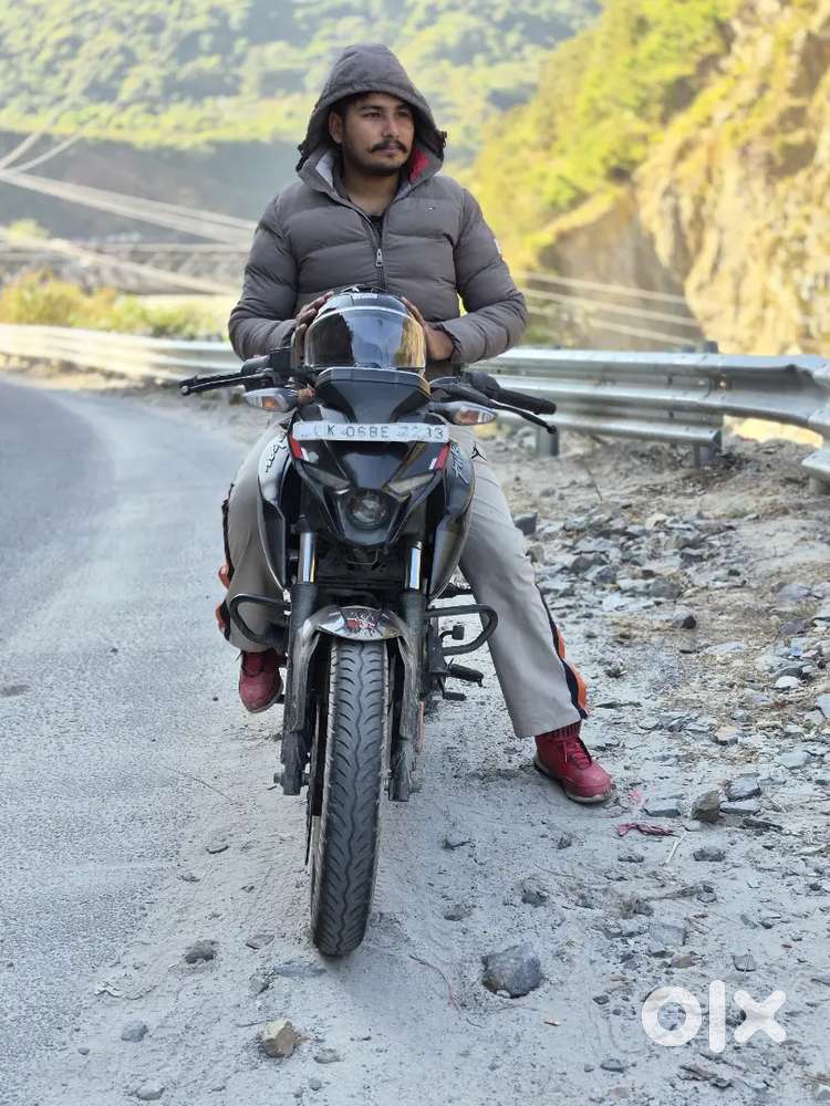 Saari services agency se hui hain