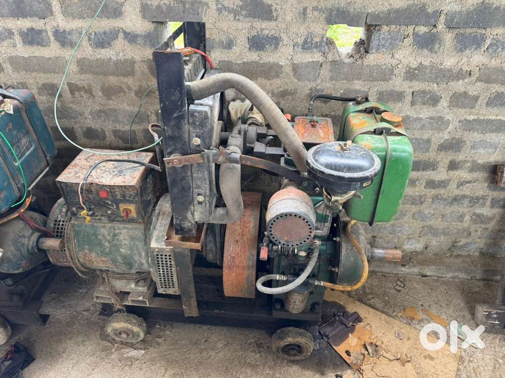 Electric generator and welding generator