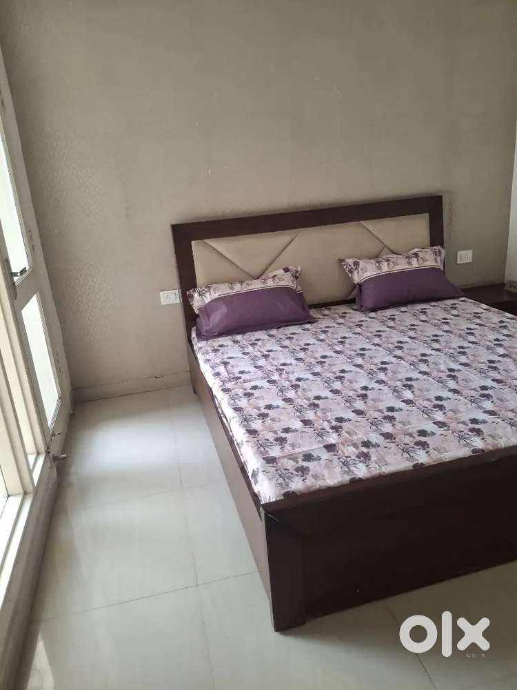 Ready to move,sec 56A