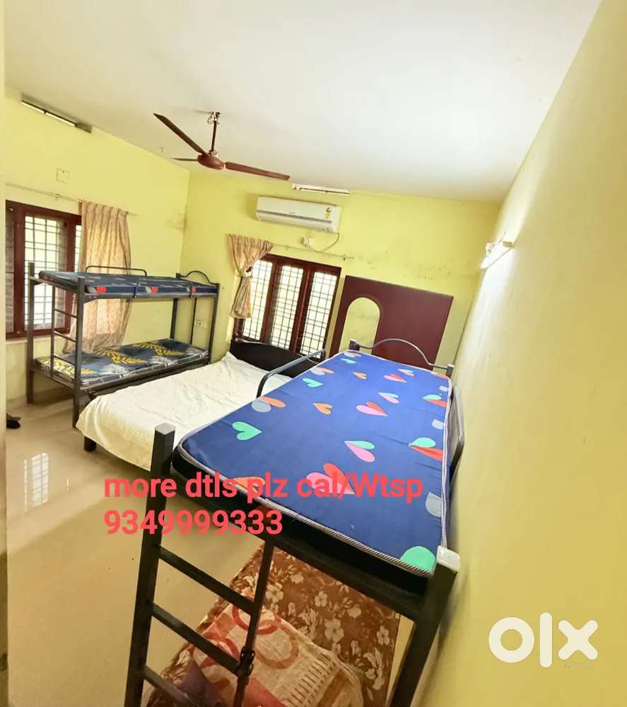 Urgently Need Ladies Cook & warden  staffs veccancy girls hostel
