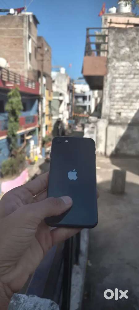 Iphone SE 64 gb full original phone he