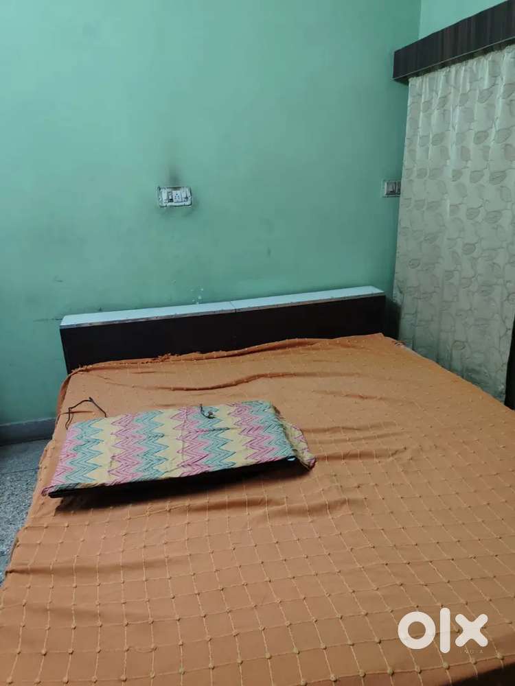 2 bhk semi furnished,Tonk fatak