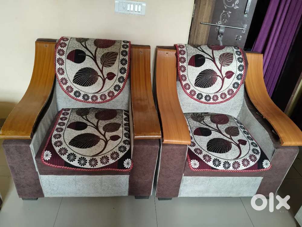 Sofa set of 2