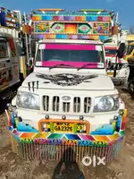 Mahindra bolero maxiturck