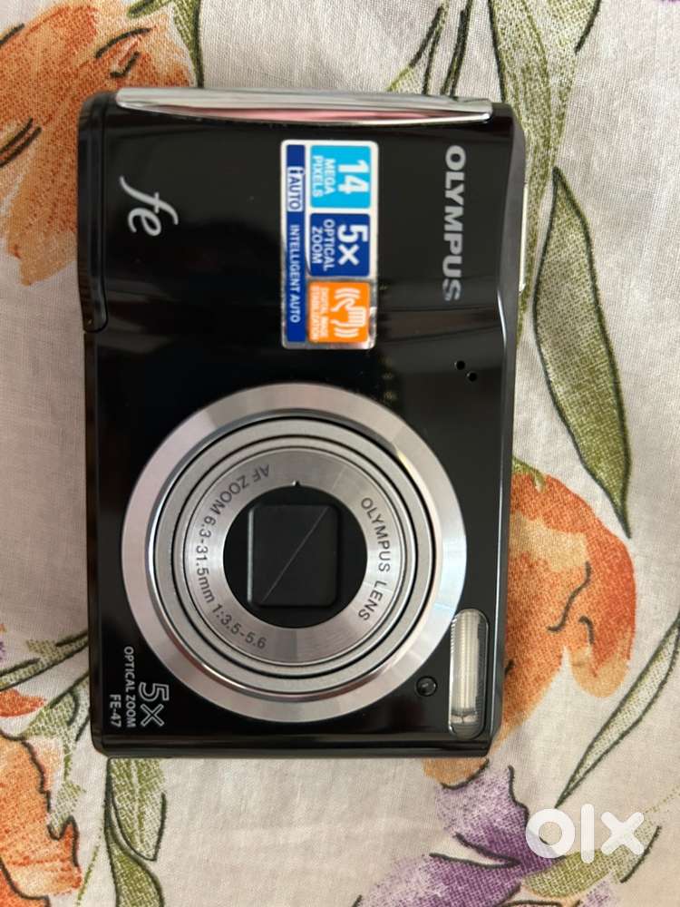 Brand new Olympus FE-47 Digital Camera with 14 MP & 5X Optical Zoom