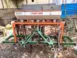 Makka seed drill