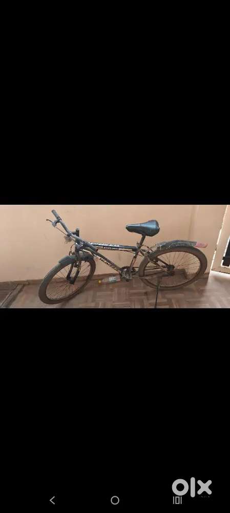 Well maintained and currently serviced cycle