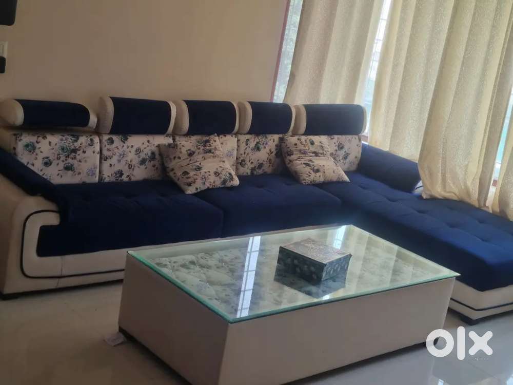 Sofa and diningtable