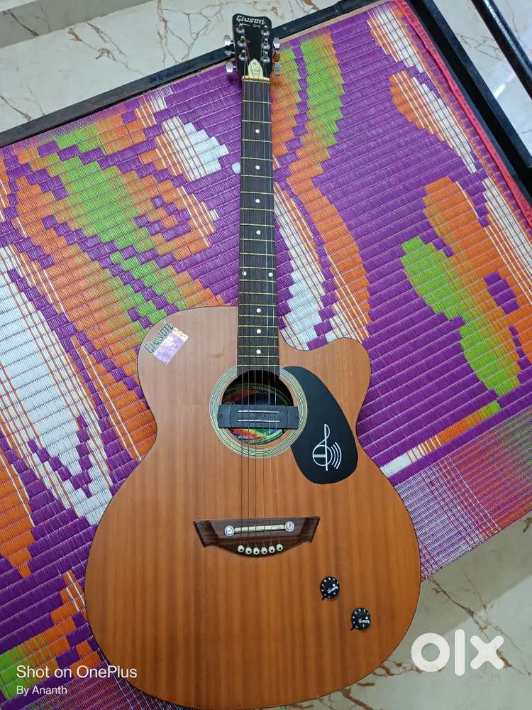Givson Guitar